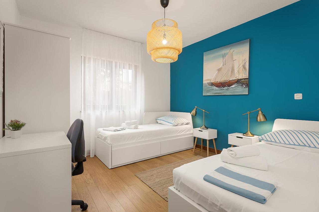 Apartments Cesare With Shared Pool Ližnjan Kültér fotó